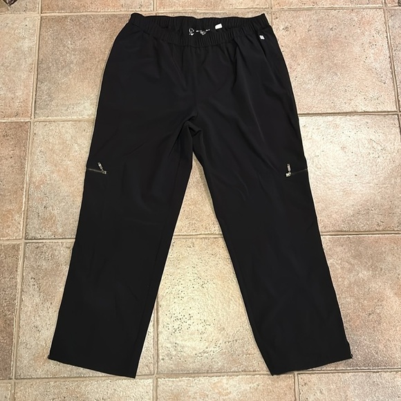 Zenergy by Chico’s Women’s Black Pants Size 3 - Picture 2 of 4